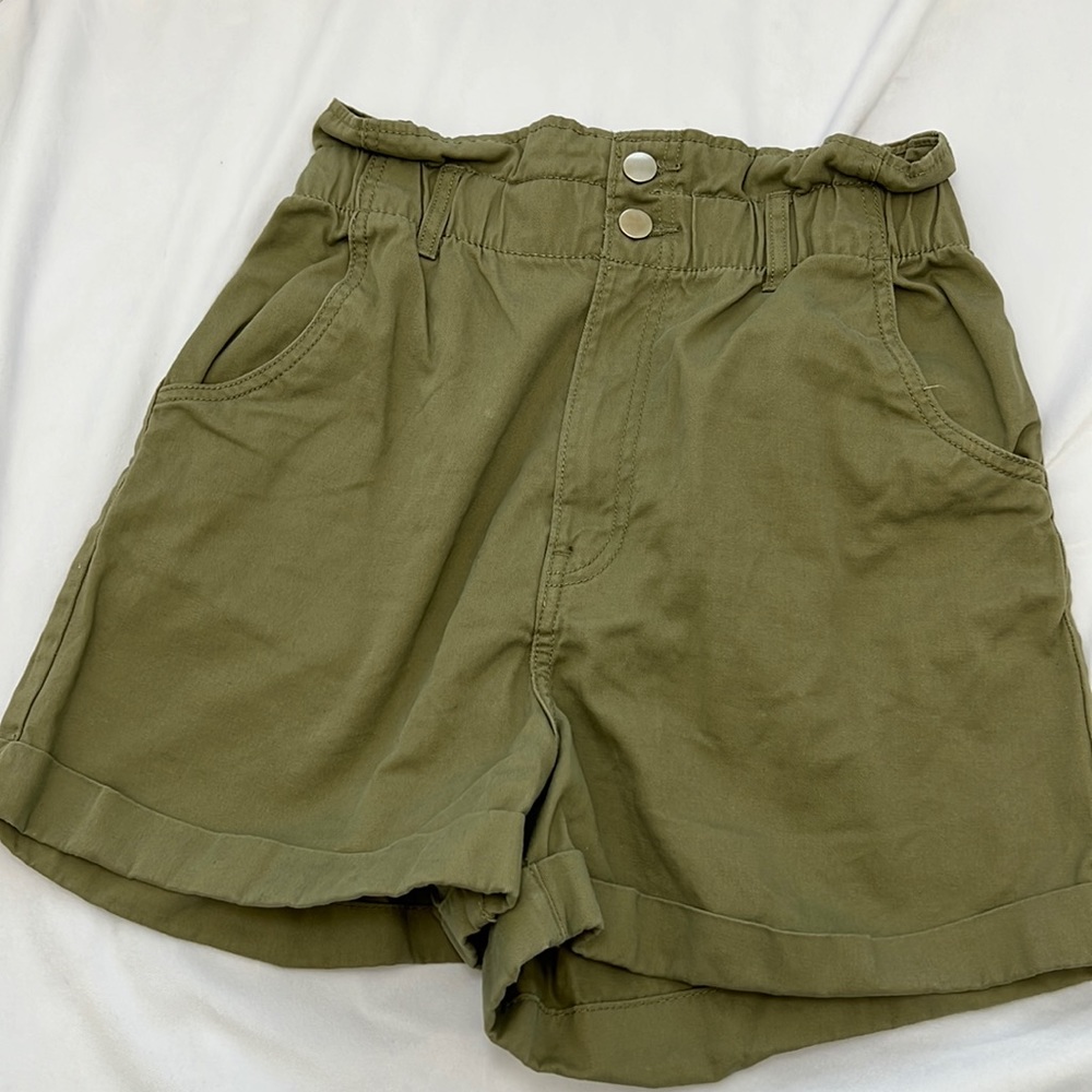 H&M shorts